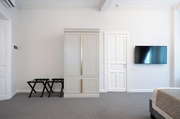 highline downtown old town unirii square