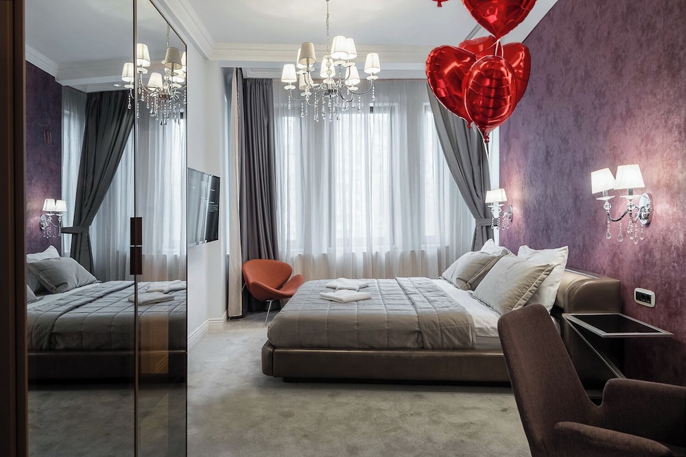 highline downtown old town unirii square