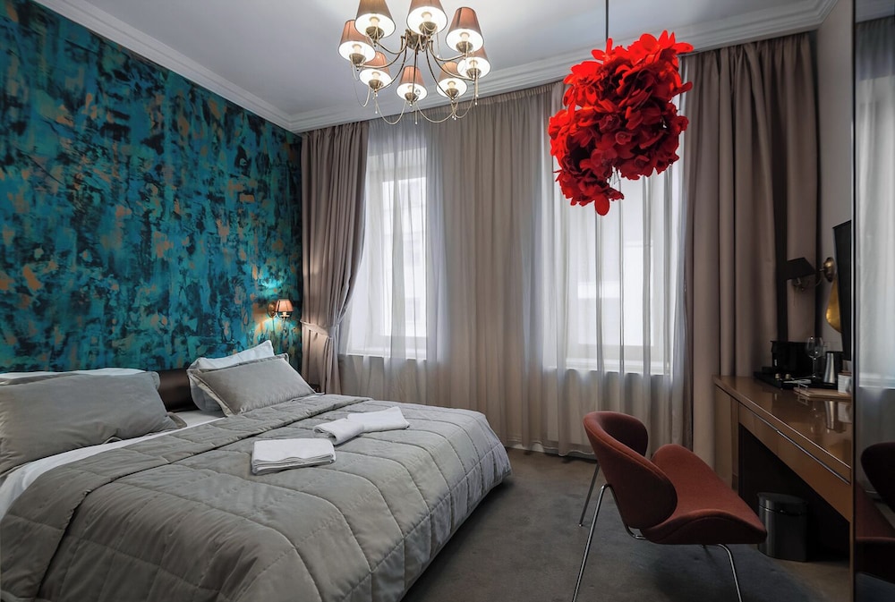 highline downtown old town unirii square