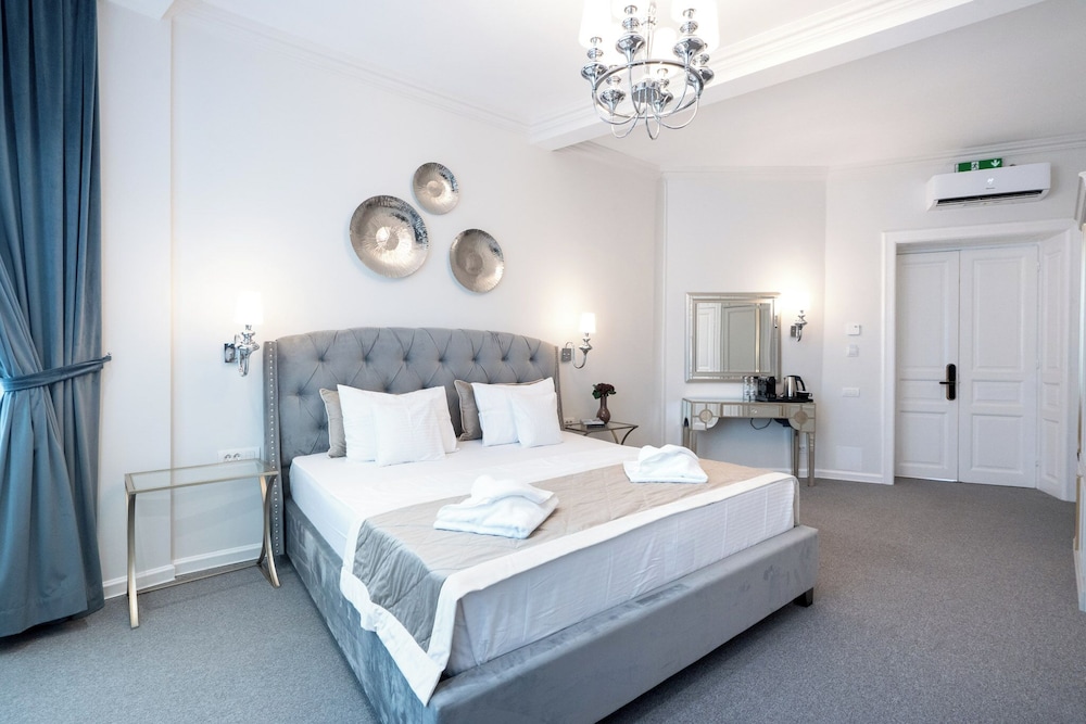 highline downtown old town unirii square