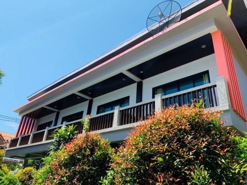 lanta phongpipat resort