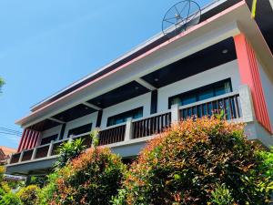 lanta phongpipat resort