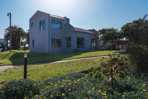 blue bay lodge