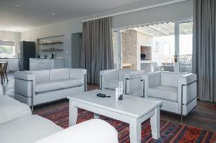 blue bay lodge