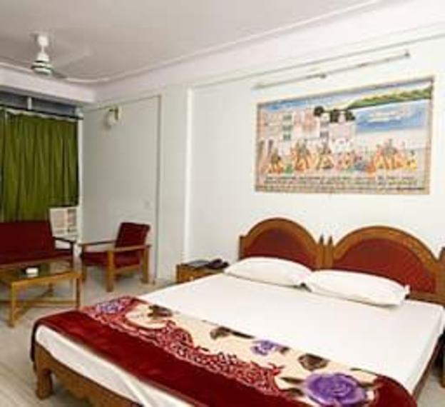 hotel green view international