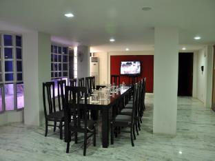 hotel green view international