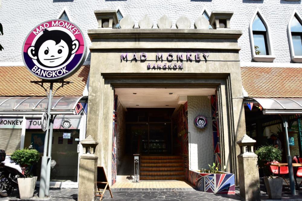 mad monkey hostel bangkok rambuttri village khaosan area