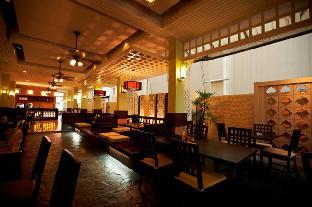 mad monkey hostel bangkok rambuttri village khaosan area