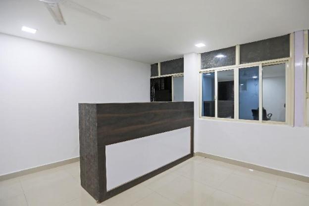 townhouse south lawn