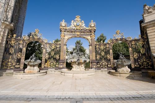 nemea apparthotel nancy grand coeur