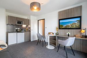 nemea apparthotel nancy grand coeur