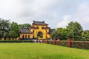 7 days premium guilin normal university intenational exhibition center