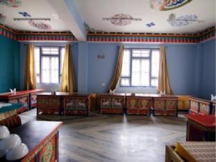 Jain Retreat And Resort Pvt Ltd, Lachung Continental,Mangan>>Lachung,2 star