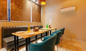 Hotel O Pratham Inn,Lucknow>>Chinhat,3 star