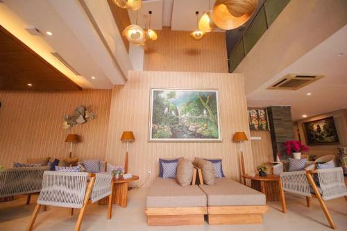 citihub hotel majesty kuta