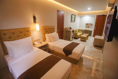 citihub hotel majesty kuta