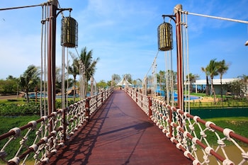 Mövenpick Siam Na Jomtien Pattaya,Chon Buri>>Ban Amphur Beach,5 star