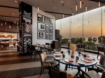 movenpick siam na jomtien pattaya