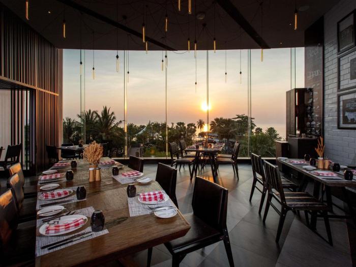 movenpick siam na jomtien pattaya