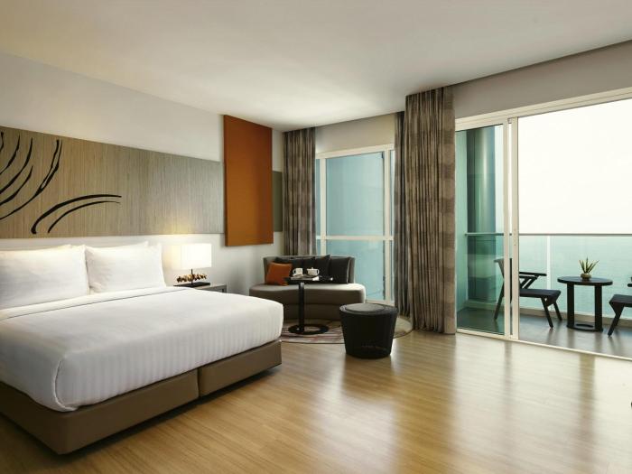 movenpick siam na jomtien pattaya