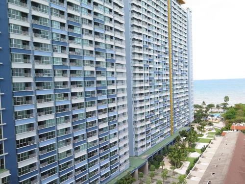 lumpini parkbeach jomtien pattaya sea view by dome