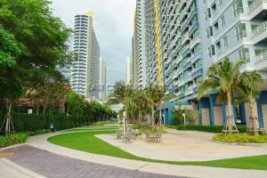 lumpini parkbeach jomtien pattaya sea view by dome