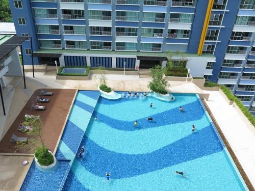 lumpini parkbeach jomtien pattaya sea view by dome