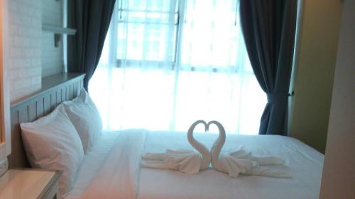 lumpini parkbeach jomtien pattaya sea view by dome