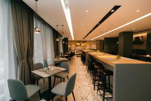 home inn style golden chengdu wenshuyuan metro station