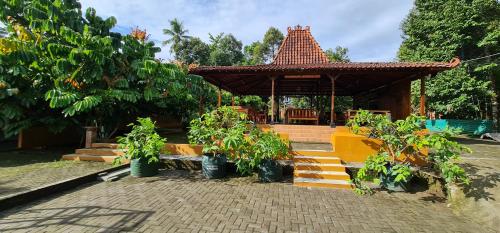 anugrah borobudur cottage