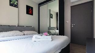 the base central pattaya cozy suite hot x