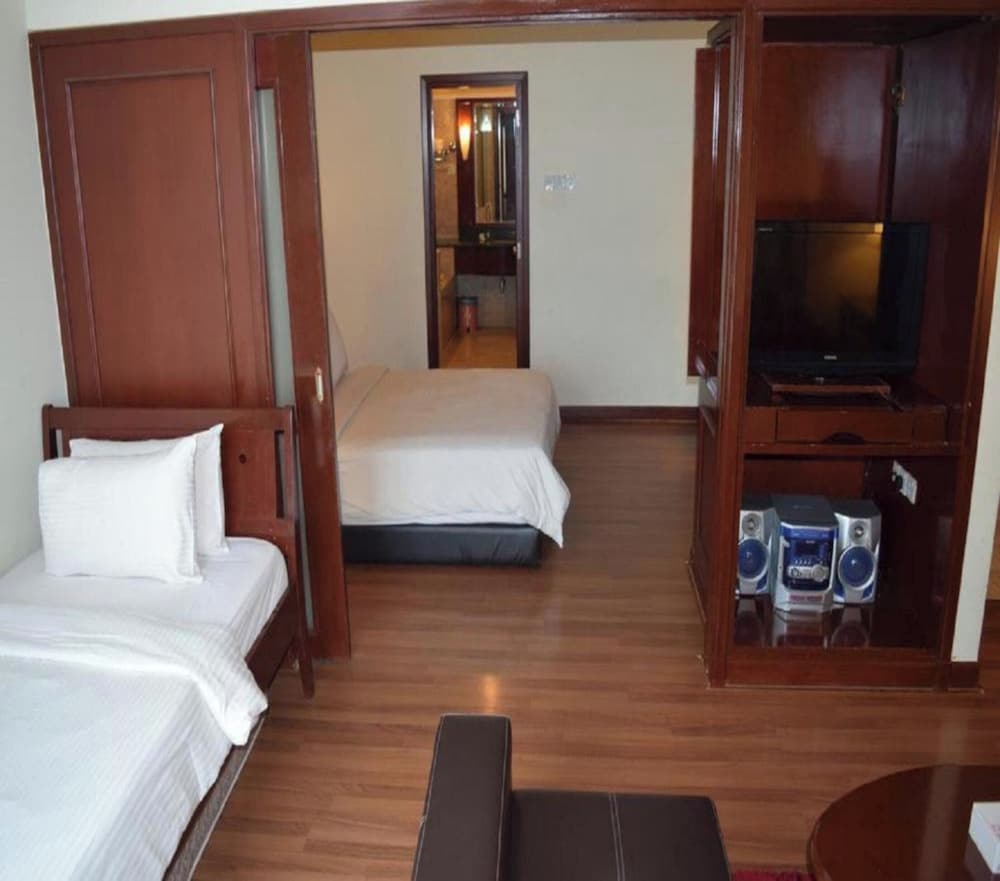 berjaya times square service suite kuala lumpur