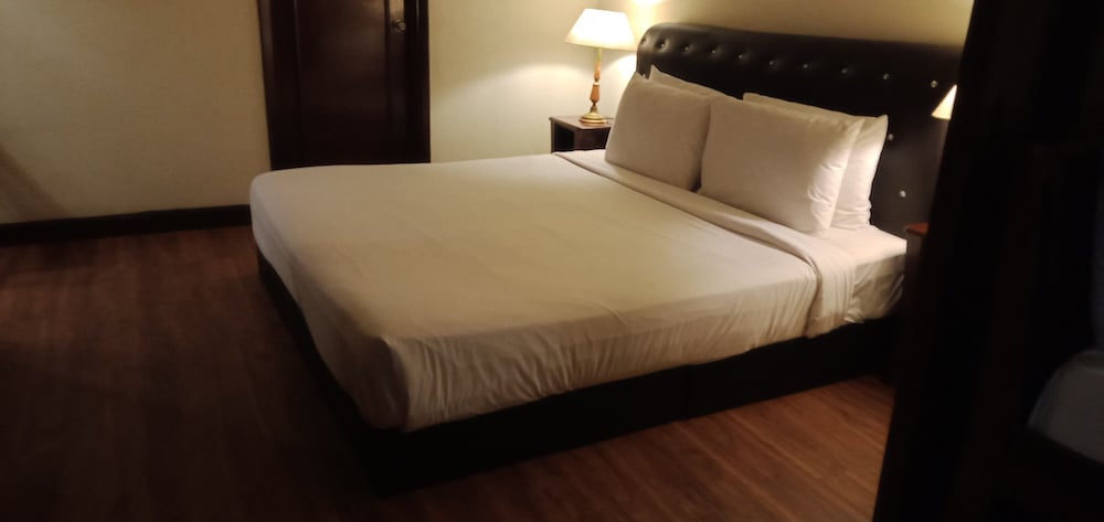berjaya times square service suite kuala lumpur