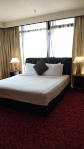 berjaya times square service suite kuala lumpur