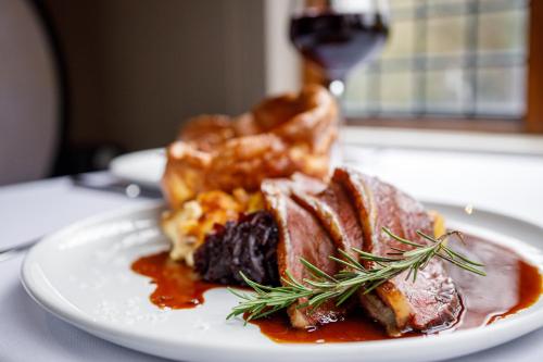 Langshott Manor,Surrey>>London,4 star