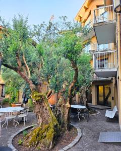 Logis Hotel Noemys Gradignan,France>>Gradignan,3 star