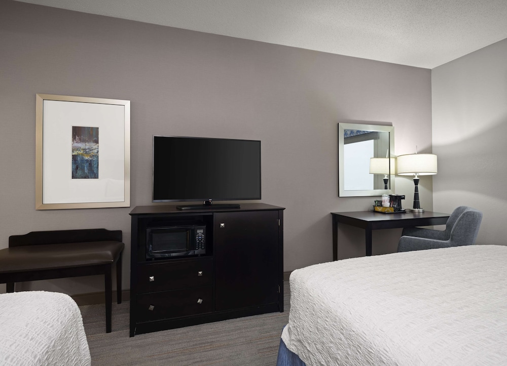 hampton inn and suites arundel mills baltimore