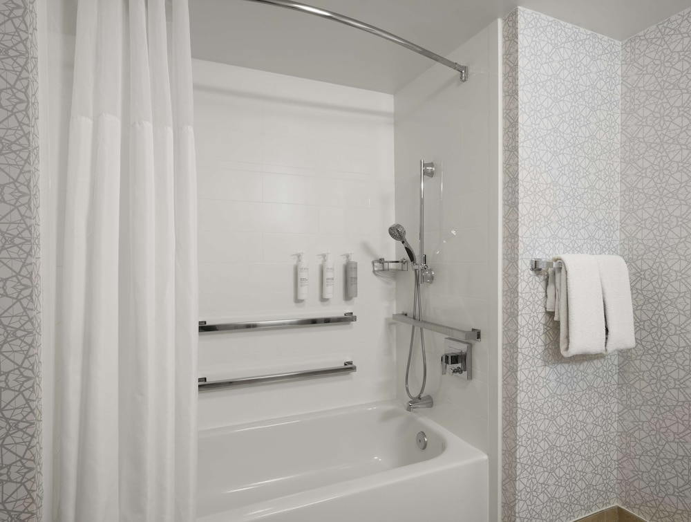 hampton inn and suites arundel mills baltimore