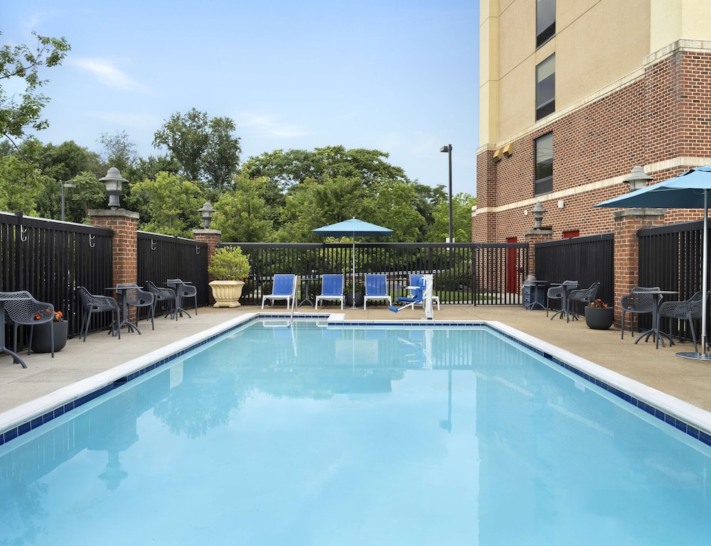 hampton inn and suites arundel mills baltimore