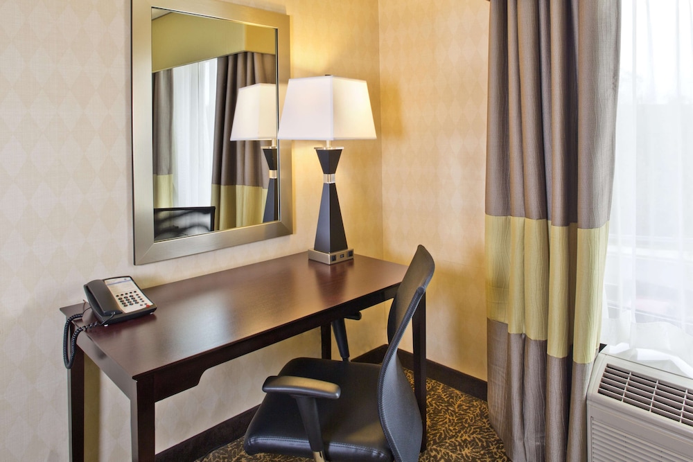 hampton inn and suites arundel mills baltimore