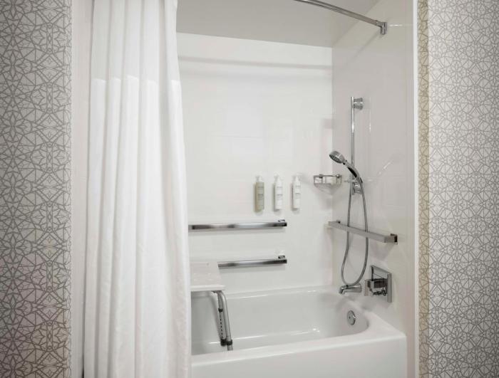 hampton inn and suites arundel mills baltimore