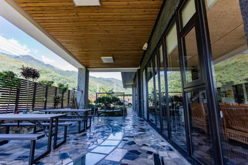 guanshan yue mei resort