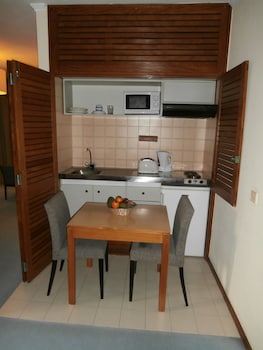 cheerfulway bravamar hotel