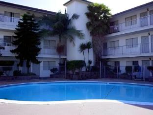 heritage inn express hayward