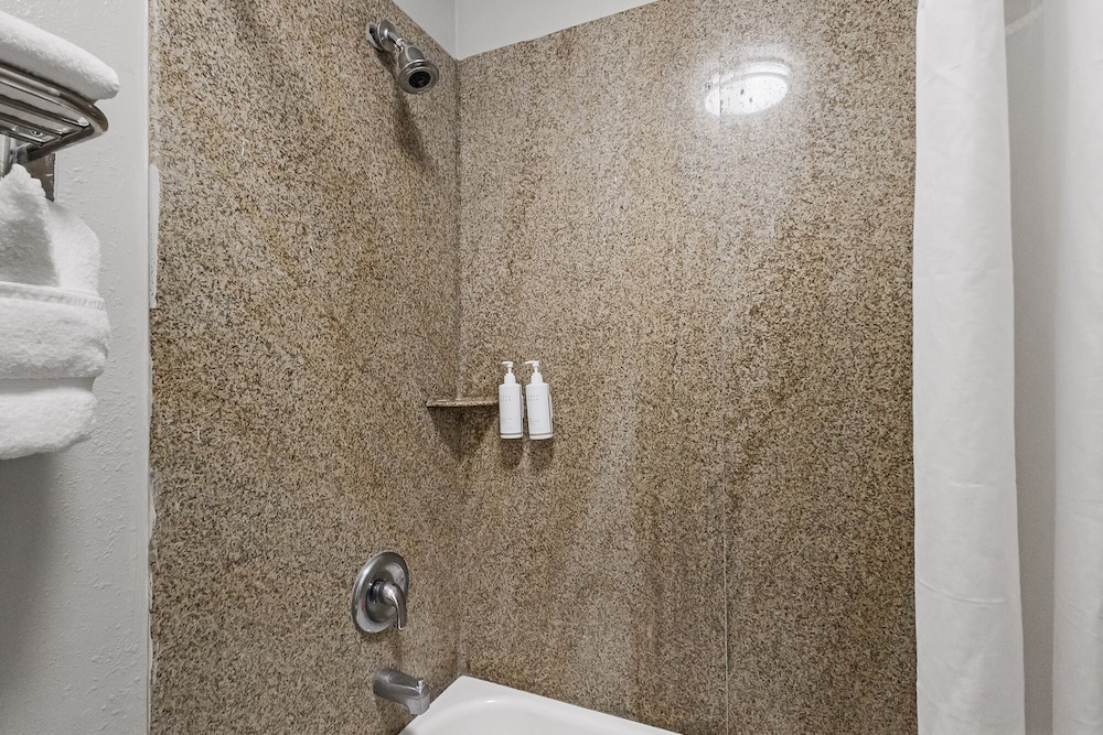 heritage inn express hayward