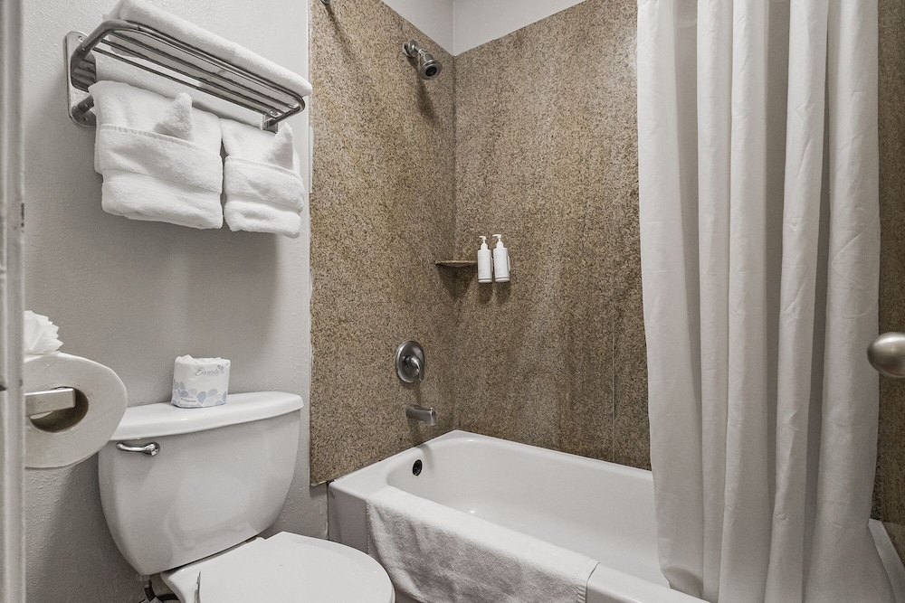 heritage inn express hayward
