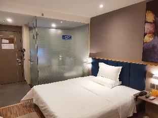 7 days premium yibin cuipingshan park