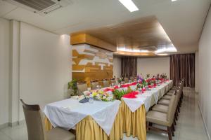 Fars Hotel & Resorts,Bangladesh>>Dhaka,4 star