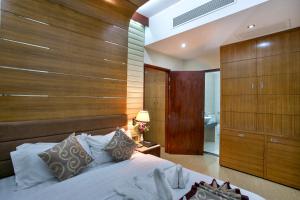 Fars Hotel & Resorts,Bangladesh>>Dhaka,4 star