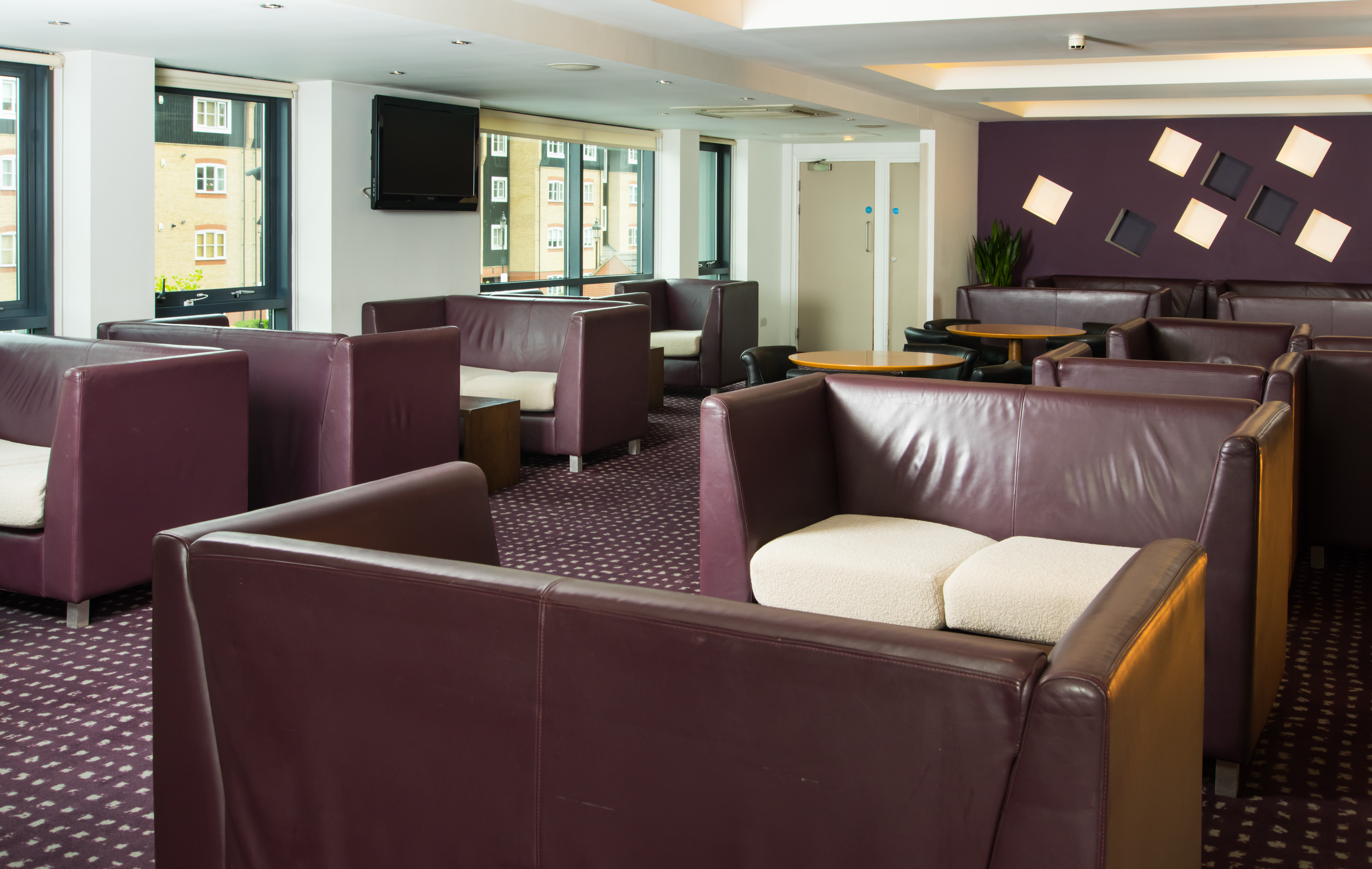 holiday inn express hemel hempstead by ihg